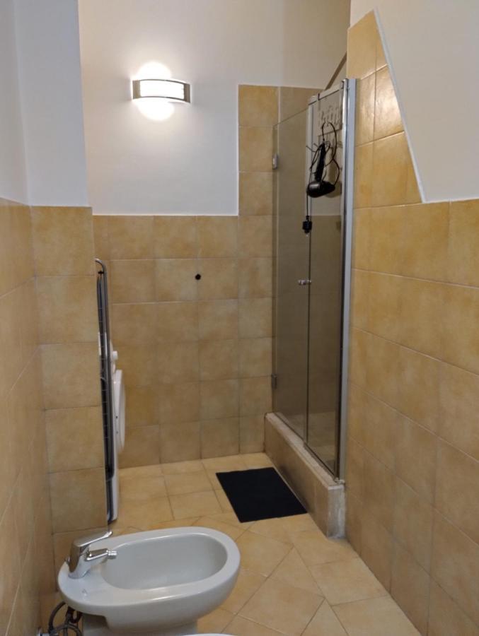 37 Nodi Apartment อังโกนา ภายนอก รูปภาพ